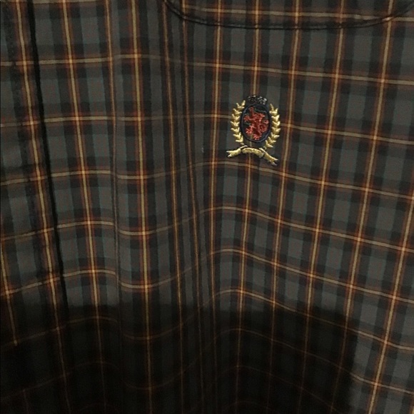 Tommy Hilfiger Button Down - Picture 4 of 4